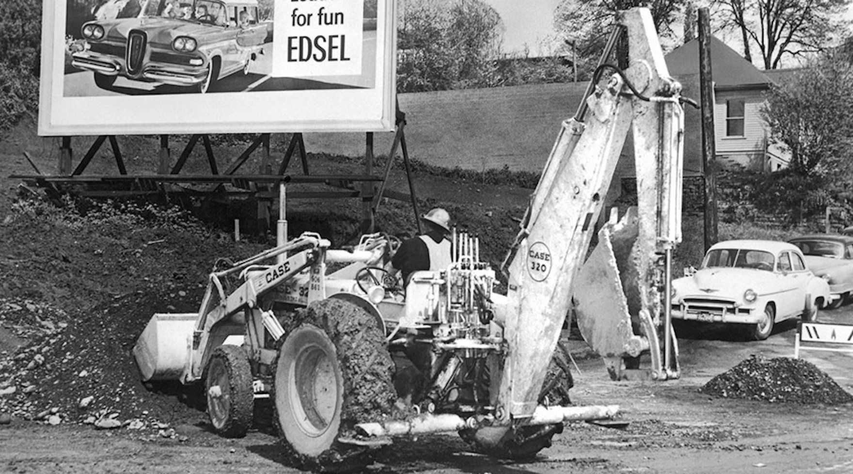 The J.I. Case Company introduced the industry’s first factory-integrated backhoe loader, the Model 320, in 1957. It ran on a Case 4-cylinder, 32-horsepower gasoline engine and was in production from 1957 to 1958.